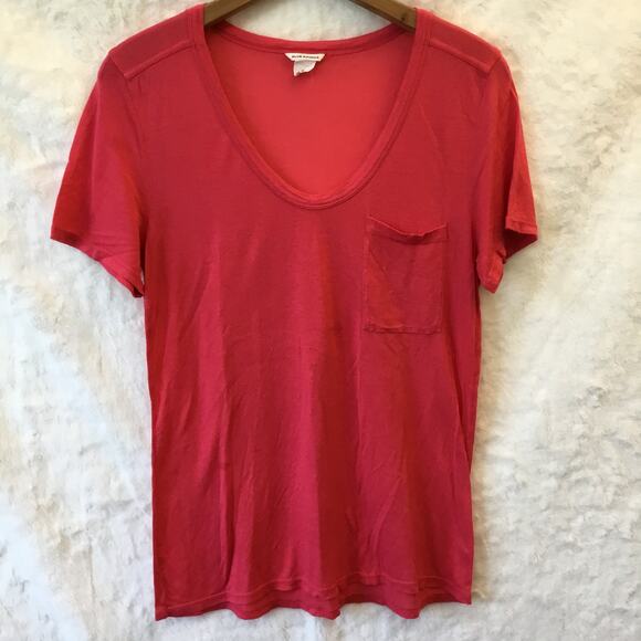 Club Monaco Red-Pink Soft V-Neck T-Shirt - Picture 2 of 7